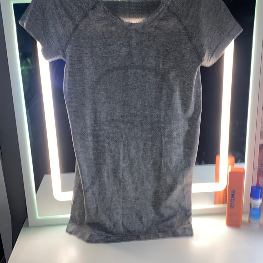Lululemon Swiftly Tech Short Sleeve